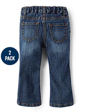 Paquete de 2 jeans básicos con corte tipo bota para bebés y niñas pequeñas