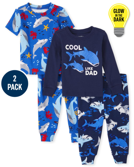 Pack de 2 pijamas de algodón ajustados con tiburón brillante para bebés y niños pequeños