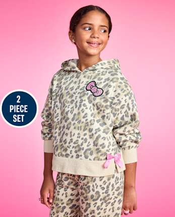 Girls Hello Kitty® And Friends Cheetah Premium Fleece 2-Piece Outfit Set - SEA SHELL