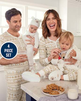 Bébé tricot câblé Bear 4-Pièce Outfit Ensemble