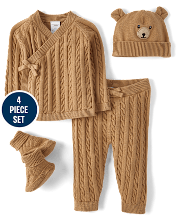 Conjunto unisex de 4 piezas con oso de tejido de punto y cable para bebé - Homegrown By Gymboree