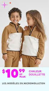 L'image montre deux jeunes enfants, un garçon et une fille, vêtus de tenues beiges assorties et se souriant. Le fond est blanc uni et l'image est accompagnée d'un texte publicitaire vantant des vêtements en micropolaire « chauds et confortables » à partir de 10,99 $.