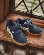 Boys Colorblock Low Top Sneakers - Little Essentials