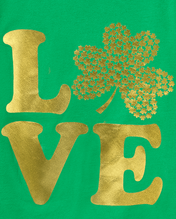 T-shirt graphique Girls Love Shamrock