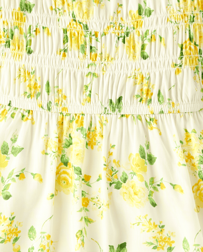 Fille Maman et moi Floral Smocked Ruffle Robes