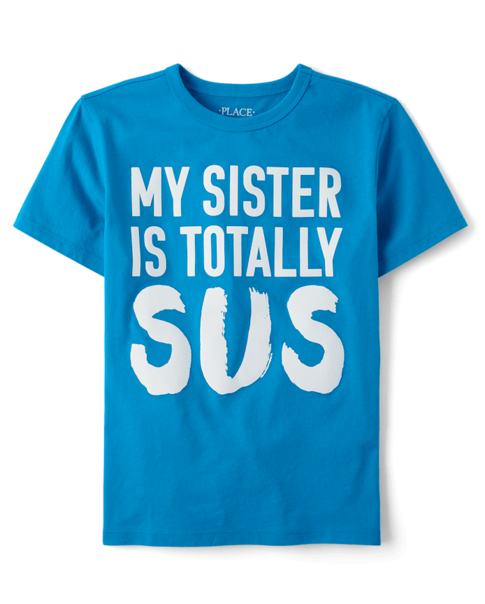 T-shirt graphique « Sister is Sus » pour garçons