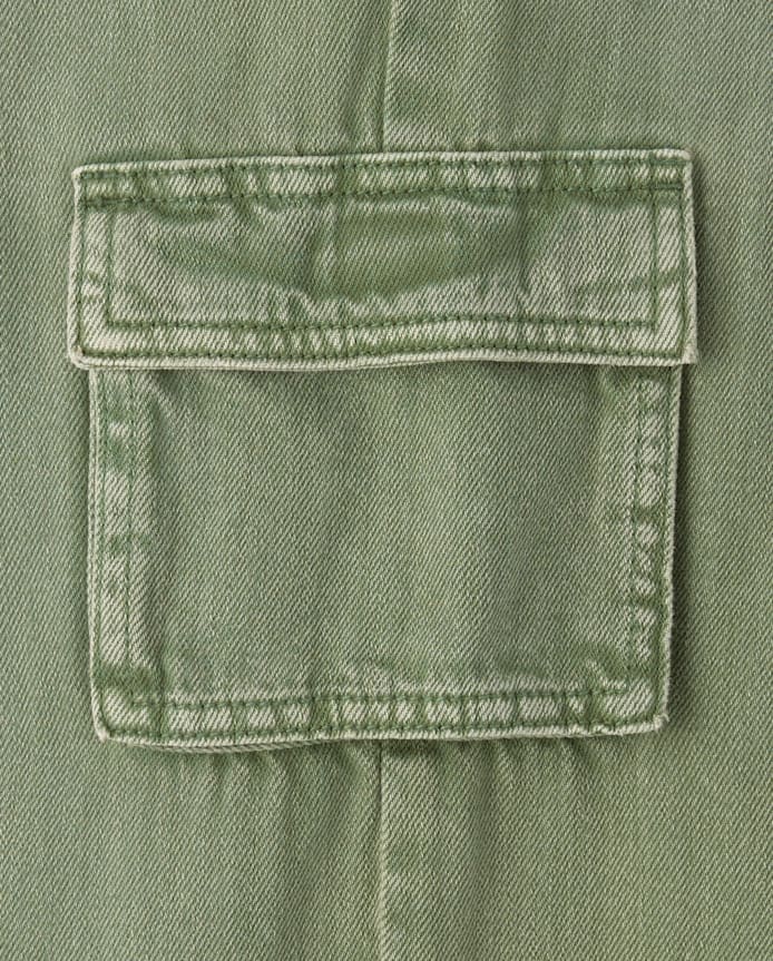 Jean cargo ample teint en pièce pour fille