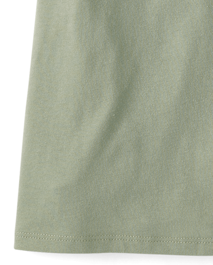 Girls Chase Your Dreams Graphic Tee