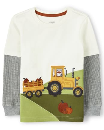 Top a capas con diseño de camión bordado para niños - Harvest