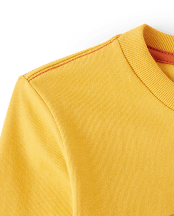 Top a capas con ardilla bordada para niño - Happy Harvest