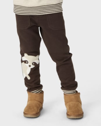Pantalones jogger de polar de mapache bordados para niños - Bosque Encantado
