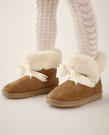 Girls Bow Faux Fur Chalet Boots - Little Essentials - TAN