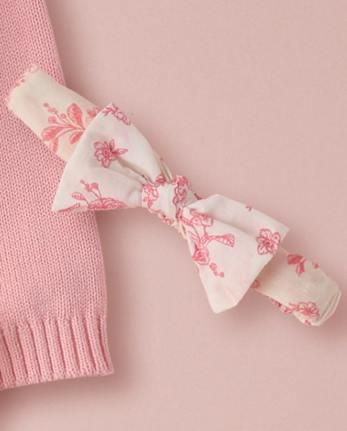 Baby Girls Hello Kitty® Applique Floral 2-Piece Outfit Set