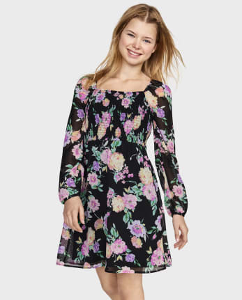 Tween Girls Floral Smocked Dress