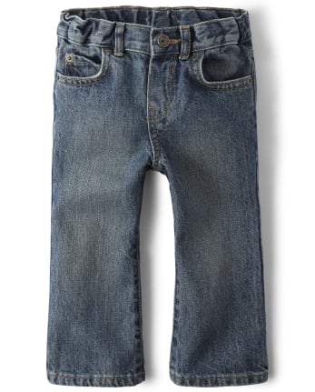 Jeans bootcut básicos para bebés y niños pequeños