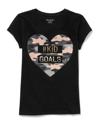 Camiseta gráfica a juego con corazones de camuflaje para niñas Mami y yo Metas para niños