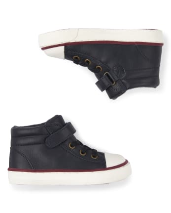 Zapatillas de caña media para niños pequeños