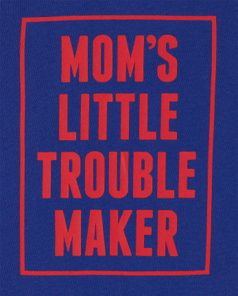 Camiseta gráfica Mom's Trouble Maker para bebés y niños pequeños