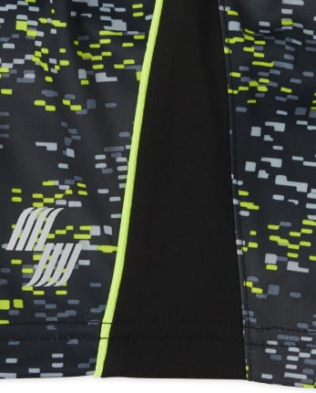 Shorts de baloncesto de alto rendimiento con rayas laterales y estampado Mix And Match para bebés y niños pequeños