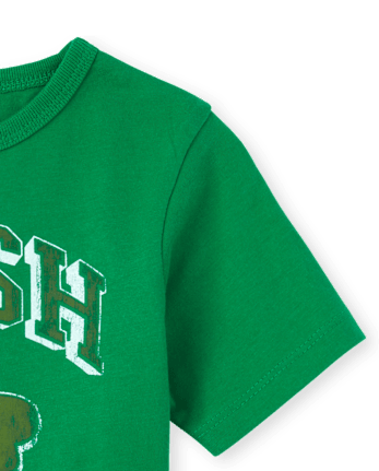 Camiseta con gráfico de trébol familiar a juego para bebés y niños pequeños