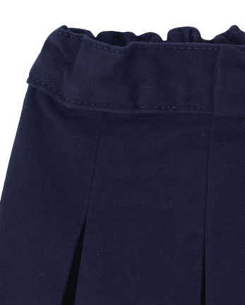 Jupe-short d'uniforme à boutons pour toute-petite fille