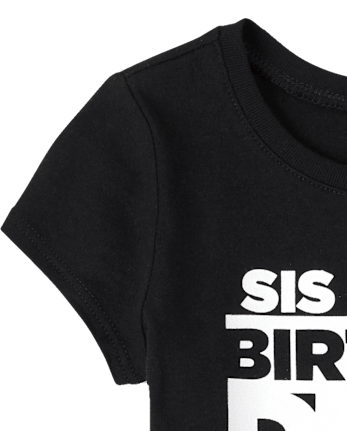 Camiseta gráfica de cumpleaños familiar a juego para bebés y niñas pequeñas