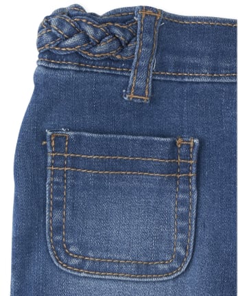 Jeans ajustados con cinturón trenzado para bebés y niñas pequeñas