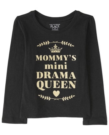 Fraternidad fusión práctico Camiseta gráfica de manga larga con purpurina "Mommy's Mini Drama Queen"  para bebés y niñas pequeñas | The Children's Place - BLACK