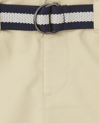 Shorts chinos con cinturón para bebés y niños pequeños