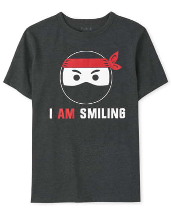Camiseta con gráfico sonriente Ninja para niños