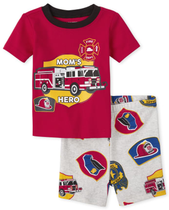 Pijamas de algodón ajustados con diseño de camión de bomberos para bebés y niños pequeños