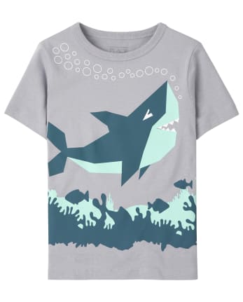 Camiseta con gráfico de tiburón para bebés y niños pequeños