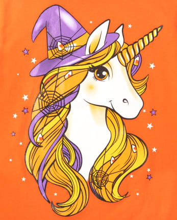 Camiseta estampada con sombrero de bruja de unicornio para niñas