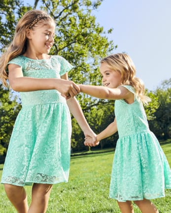 Vestidos de hotsell encaje para niñas
