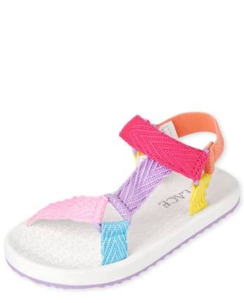 Sandalias tejidas con bloques de colores para niñas pequeñas