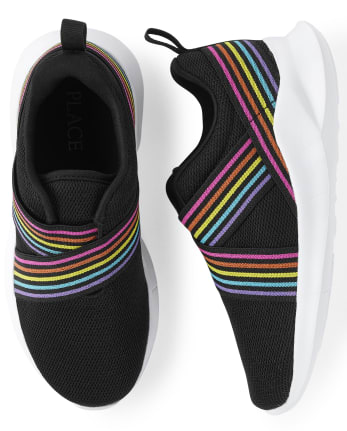 Zapatillas deportivas de malla con rayas arcoíris para niñas