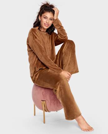 Pijamas de terciopelo para mujer