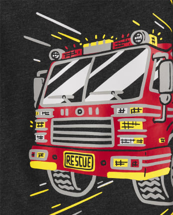Camiseta con gráfico de camión de bomberos para bebés y niños pequeños