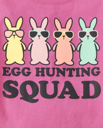 Camiseta con gráfico del equipo de caza de huevos familiar a juego para bebés y niñas pequeñas