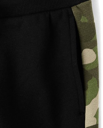Pantalones jogger de polar con rayas laterales de camuflaje para niños