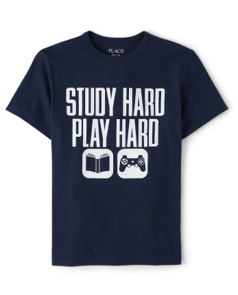 T-shirt graphique « Étudier dur, jouer dur » pour garçons