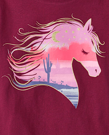 Camiseta con estampado de caballo y desierto para niñas