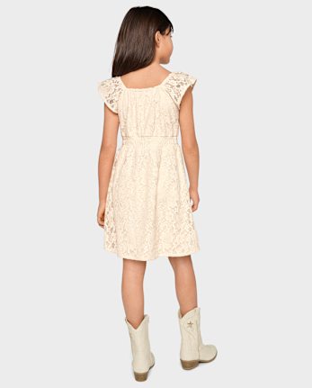 Vestido fruncido de encaje para niñas