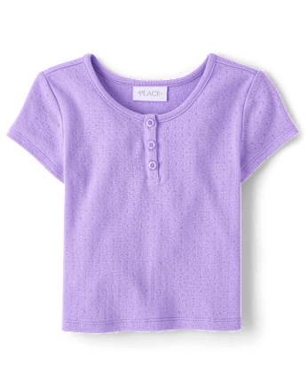 Top de punto con cuello henley para niña
