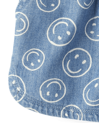 Short en chambray à enfiler pour filles avec visage souriant