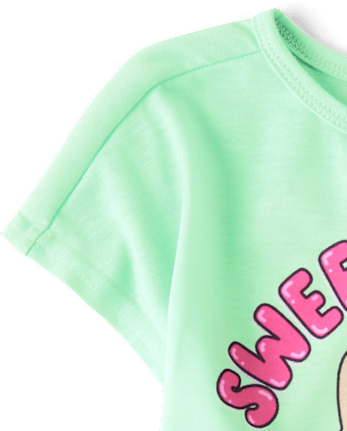 Pyjamas pour filles avec des chats pour le petit-déjeuner