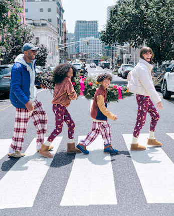Kids Matching Family Holiday Dog Snug Fit Cotton Pajamas