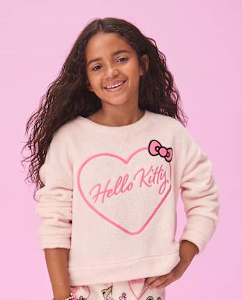 Girls Hello KittyÂ® Embroidered Heart Fleece Pajamas