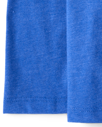 T-shirt graphique pour bébés et petits garçons toujours en mouvement