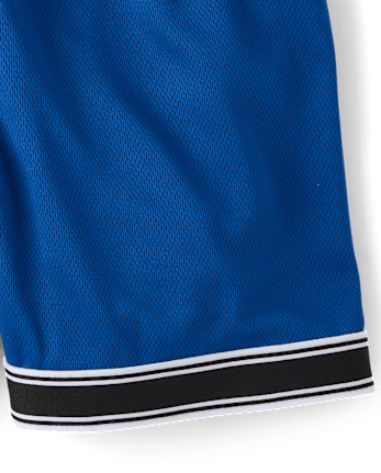 Short de sport en maille à séchage rapide et ourlet contrasté pour garçon